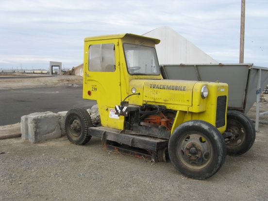unk Cargo Railcar mover