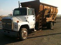 kirby 410 Silage feed truck